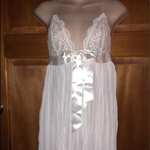 Babydoll Size: M Brand: Victoria’s Secret